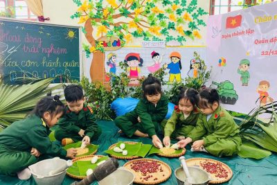 Hoạt động trải nghiệm “BỮA CƠM HÀNH QUÂN”